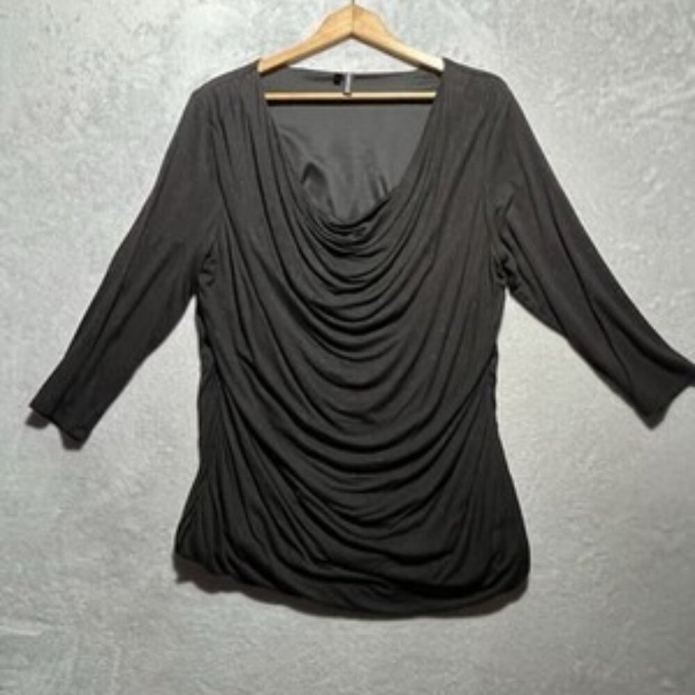 Maurices Size 2 Plus Black 3/4 Sleeve Black Drape Front Knit Glitter Sparkle Top